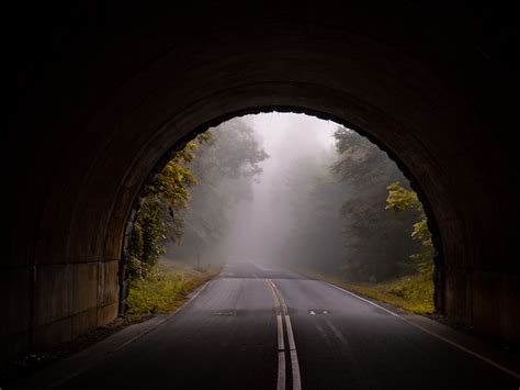 500 Tunnel Pictures Download Free Images On Unsplash
