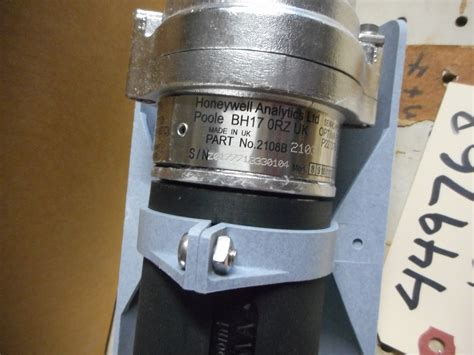 Searchpoint optima plus infrared point gas detector. DETECTOR, GAS, ZELLWEGER SEARCHPOINT OPTIMA PLUS PN ...