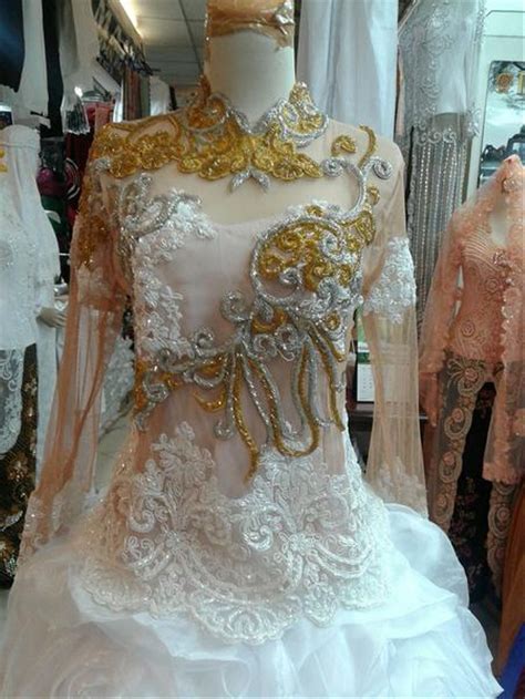 Saat melihat gaun putri tidur para netizen cewek jadi ngebet nikah! Jual Kebaya Gaun Akad Nikah Resepsi Modern Payet Putih ...