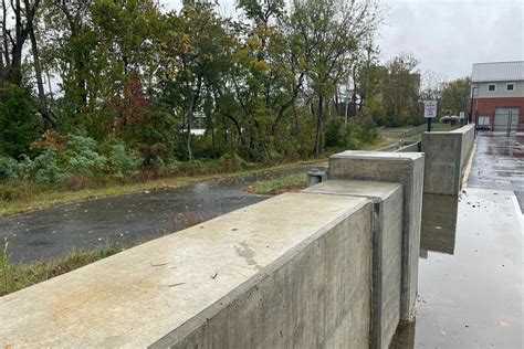 Levee In Low Lying Fairfax Co Neighborhood Aims To Weather Flooding