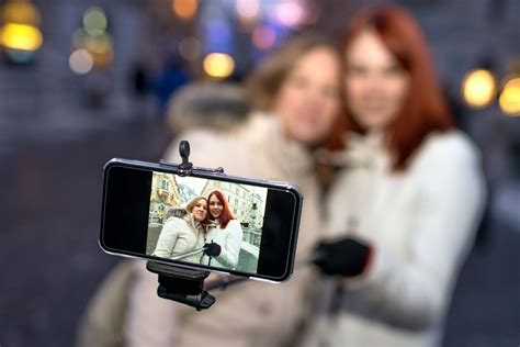The Cutthroat Race To Build The Ultimate Selfie Stick Wired
