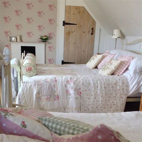 42 English Country Bedroom Ideas Twin Beds Home