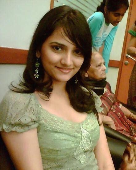 Sexy Desi Indian Wife Aishu Nude Pics Xhamster Sexiezpix Web Porn