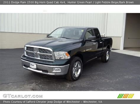 Garantie et entretien assurés selon les normes constructeurs dodge, ram. Hunter Green Pearl - 2011 Dodge Ram 1500 Big Horn Quad Cab ...