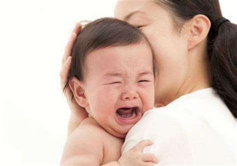 Panik Bila Bayi Menangis Ibu Ayah Kena Tahu 5 Jenis Tangisan Ini