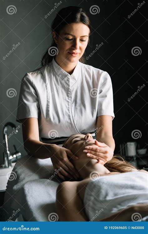Masseur Doing Massage On Woman Body In The Spa Salon Stock Image Image Of Care People 192069605