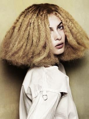 We love these and we are sure that you will, too! Cute Ways to Style Medium Length Hair|