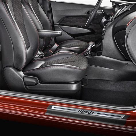 Descubra a melhor forma de comprar online. Jogo Soleira Premium Elegance Fiat Strada CD 2021 - 4 ...