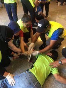 First aid skills can be the difference between life and death for a workmate, family member, a stranger on the street, or even yourself. Best Price for Basic Occupational First Aid, CPR Training