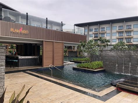 Review Jw Marriott Bengaluru Prestige Golfshire Resort Spa Desipoints