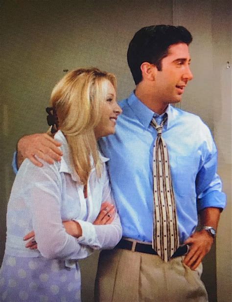 Ross And Phoebe ☺️ Friends Couple Photos David Schwimmer