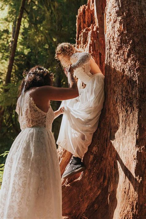 Amanda Meghan A Forest Elopement In Oregon Lesbian Wedding In
