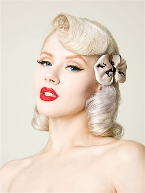Cute Pinup Hairstyle Short To Mid Length Pinup