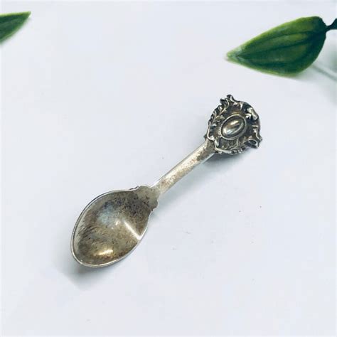 Silver Spoon Brooch Small Spoon Pin Vintage Spoon Pin Etsy