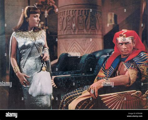 The Ten Commandments Year Director Cecil B DeMille Anne Baxter Yul Brynner Stock Photo