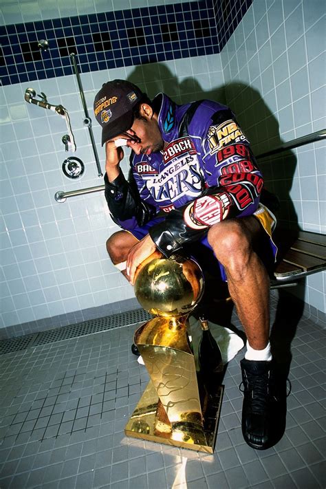 Kobe Bryant Iconic Pictures - Remembering A Legend 10 Iconic Photos ...