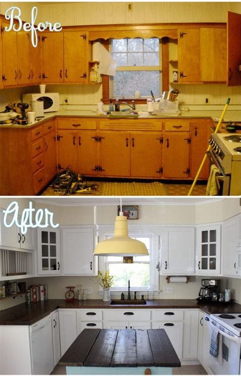 A small kitchen remodeling can turn into a big project. 20+ Small Kitchen Renovations Before and After - DIY ...