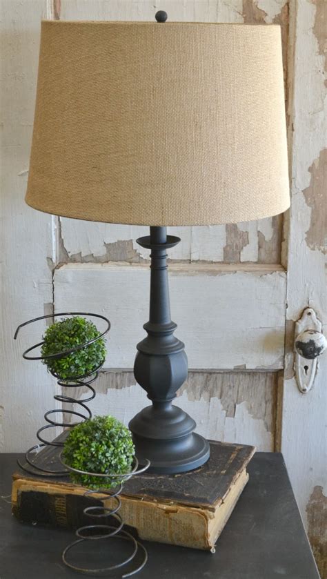 Green Table Mercantile: Chalk Paint® Lamp Revamp