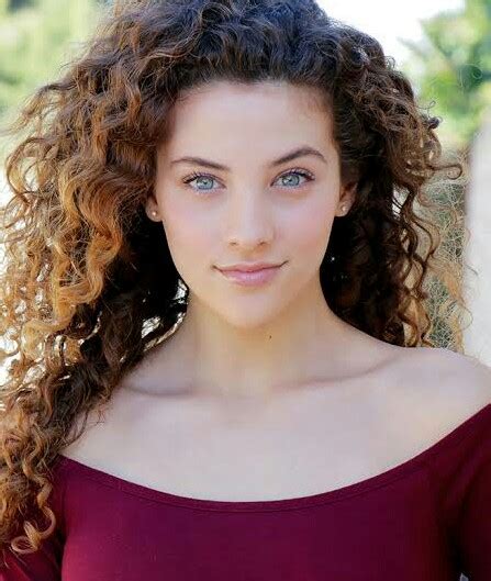 Sofie Dossi Biography Body Statistics Facts