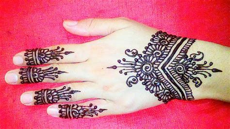Simple And Beautiful Eid Mehndi Design For Back Hands Arabic