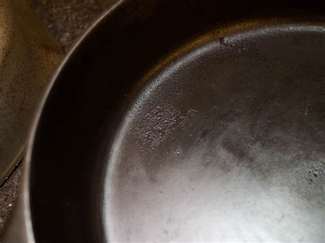iron cast pan restore cookware pitting seasoning restoration seasoned damage cooking build skillets rusty damaged