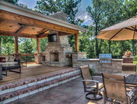 Outdoor Living Rooms Traditional Patio St Louis By Heartlands