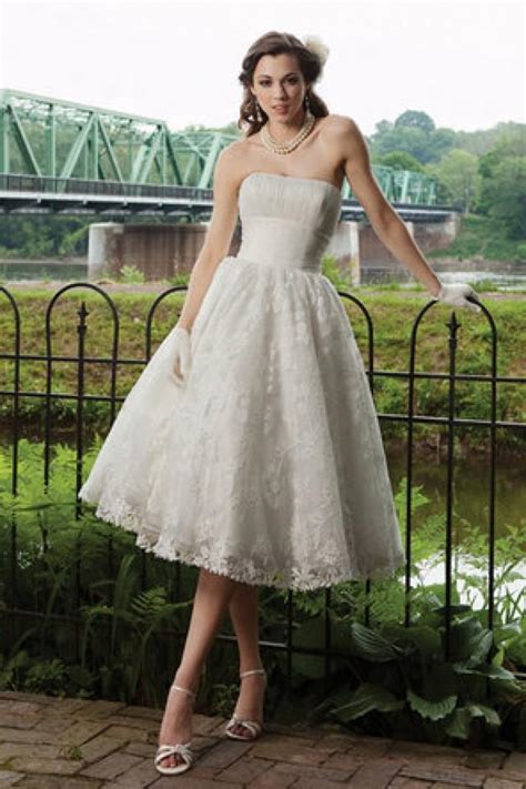 What to look for in a beach wedding vendor beach wedding inspiration (pictures!) Dress - Kathy Ireland Weddings By 2Be #793680 - Weddbook