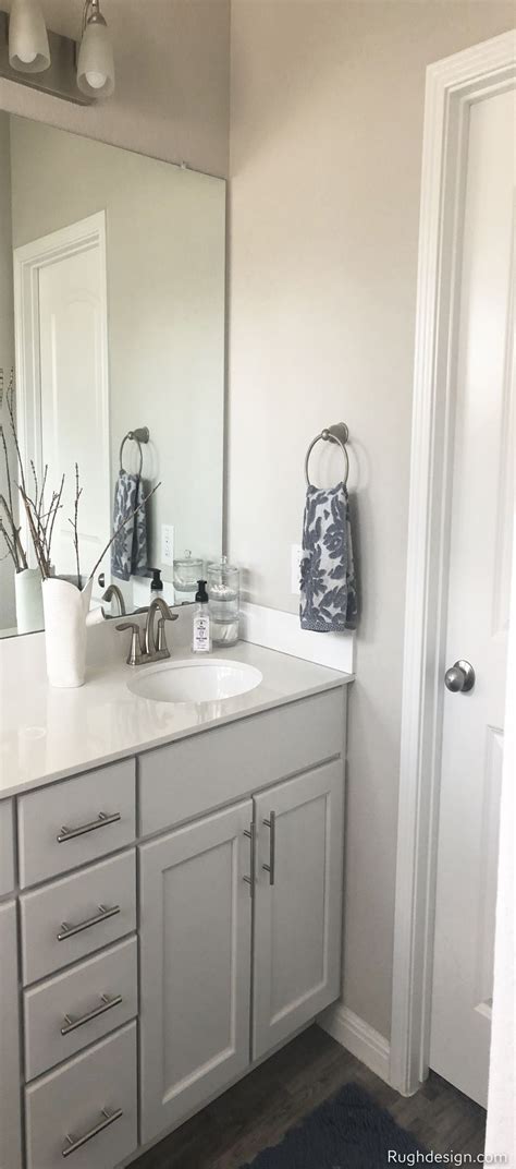 When it comes to gray, every bathroom will look cool, elegant, peaceful, simple and classy. Agreeable Gray Color Review in 2020 | Agreeable gray ...