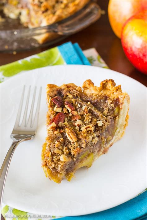 3 cups fuji, gala or granny smith apples, peeled and sliced Apple Pecan Pie | Deliciously Sprinkled