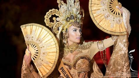 Le titre de miss grand international 2015 revient donc à sa première dauphine, claire parker d'australie qui devient. National Costume Award 2017 for Miss Malaysia Is Now Open ...