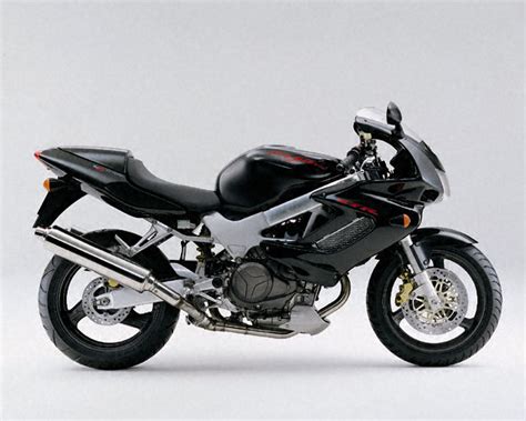 View comments, questions and answers at the 2001 honda vtr 1000 f firestorm discussion group. The Honda 1000 at MotorBikeSpecs.net, the Motorcycle ...