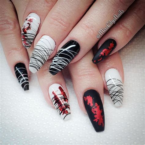 😍😍😍 Nothing Like Black White And Red Nails For Halloween 🖤 💟