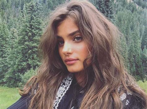 Taylor Marie Hill Taylor Hill Instagram Grey Brown Hair Perfect Nose