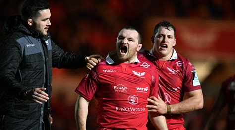 European Professional Club Rugby Clinical Scarlets Ease To Victory