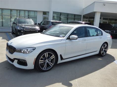 Bmw m7 is one of the best models produced by the outstanding brand bmw. 2017 BMW 7 Series 740i 48 Miles 0A96 Mineral White ...