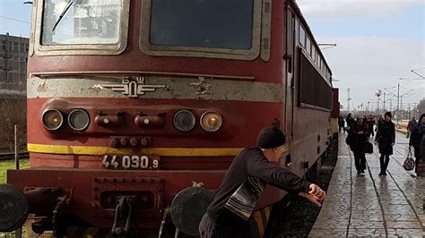 A Locomotive Caught Fire At The Station In Lom Criminal Daily News