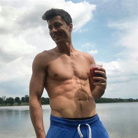 See more ideas about robert lewandowski, lewandowski, anna. Pin by Lujain Kanaya on Robert & Anna ♡ | Robert ...