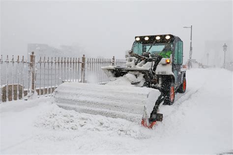 Us Northeast Pummeled By One Of Worst Winter Storms In Years The