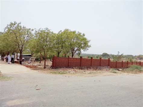 Madarsa Boundary Wall Under Construction | Madrasa Bab-ul-Ilm - Gurmitkal
