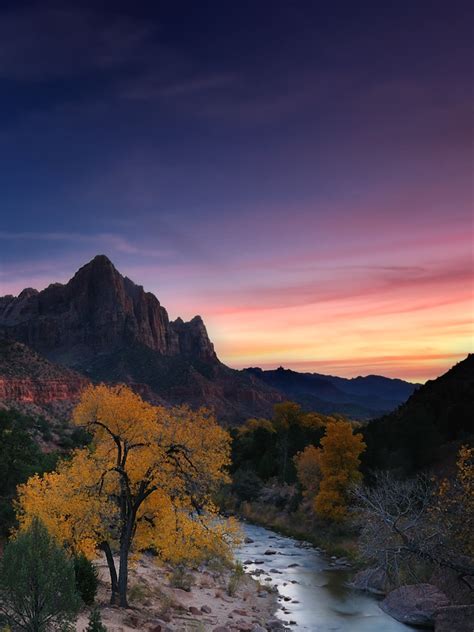 Zion National Park Utah Usa Sunrise Sunset Times