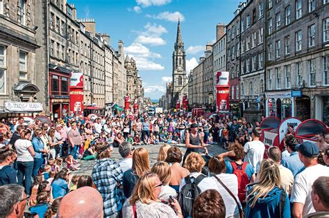 Edinburgh Fringe Launch 2019 Festival Urges Audiences To Try Something