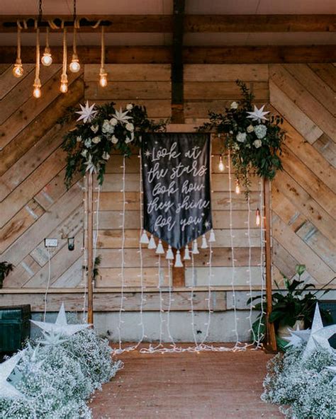 Christmas Wedding Ideas For Festive Winter Season
