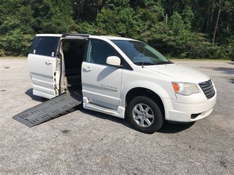 2010 Chrysler Town And Country Handicap Accessible Wheelchair Van