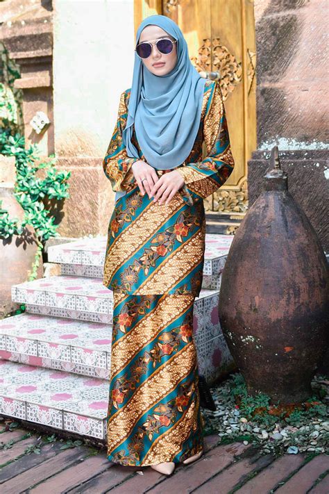 Baju kurung lace vs baju kurung batik yang mana akan korang pilih. Baju Kurung Batik Aria - Teal - MuslimahClothing.Com