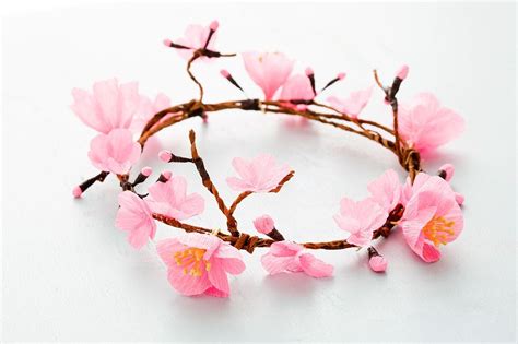 Paper Cherry Blossoms Make For The Prettiest Flower Crowns Flowers Diy