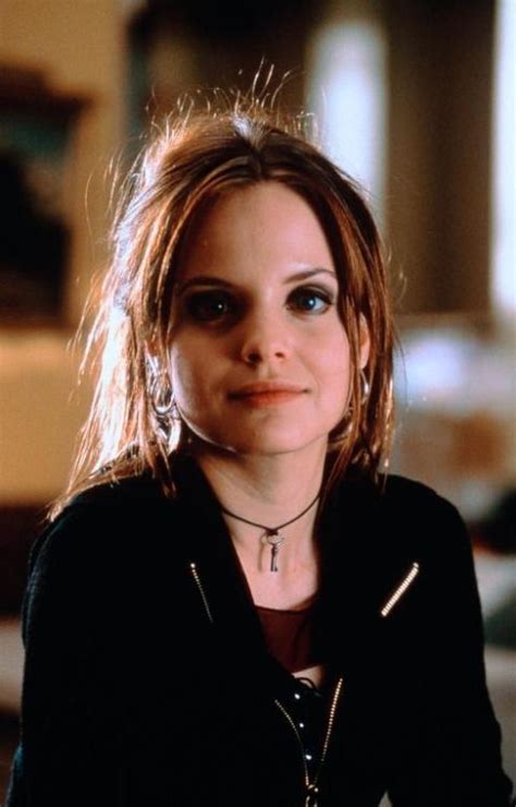 mena suvari as dora diamond from loser i idolized her in middle school i still long to achieve