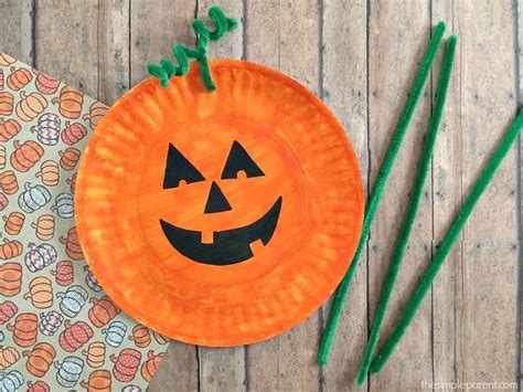 Easiest Paper Plate Pumpkin Craft • The Simple Parent