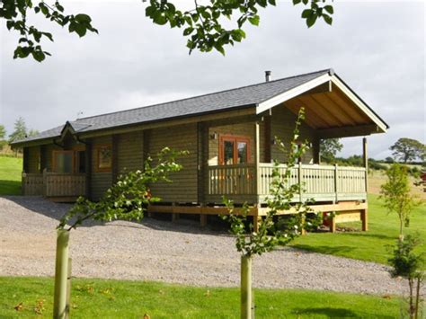 Log cabin rental in yorkshire with golf nearby. 2 Bedroom Log Cabin in England, Yorkshire, Richmond