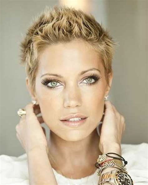 31 Chic Short Haircut Ideas 2018 & Pixie & Bob Hair ...