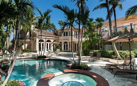 Beautiful Spanish Style Home In Palm Beach